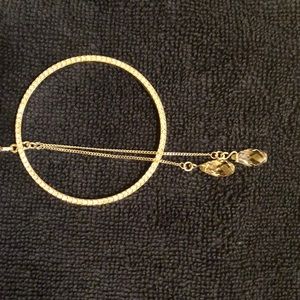 Beautiful Swarovski necklace. 18 adjustable.